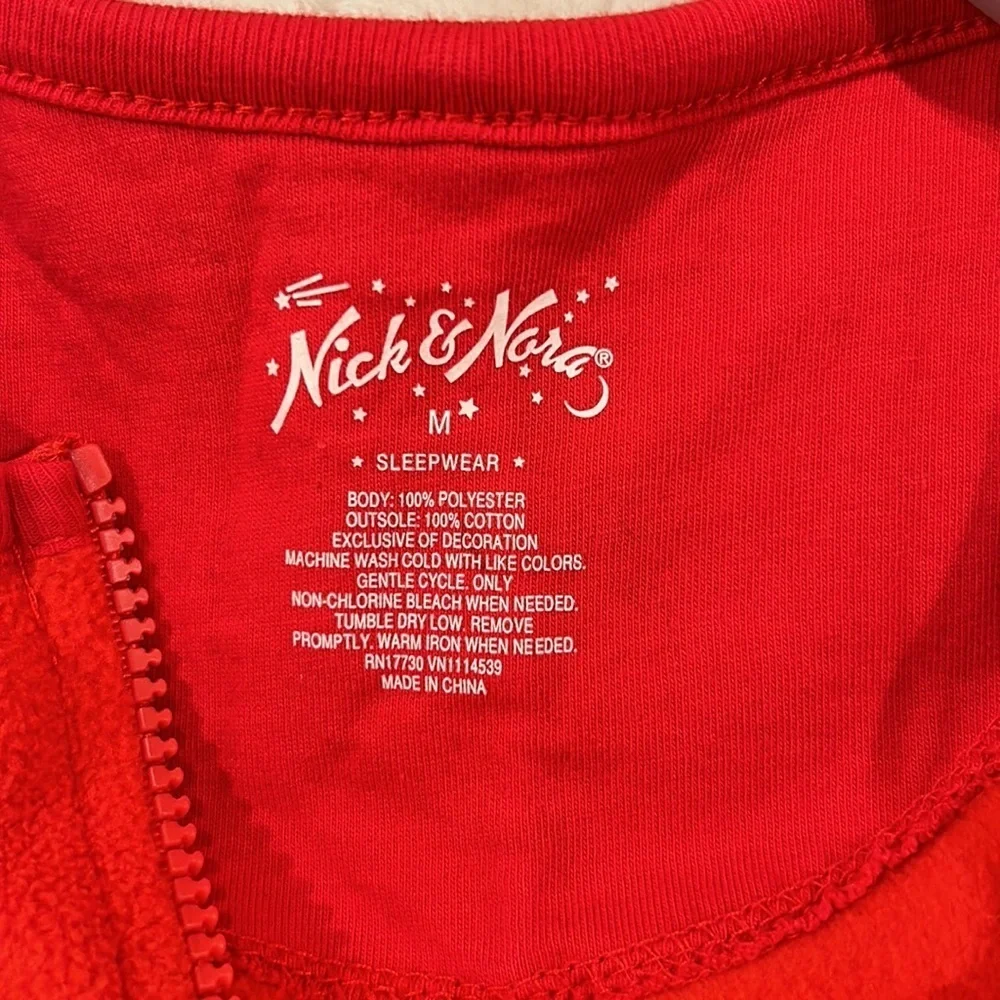 Nick & Nora Sleepwear, Size Medium